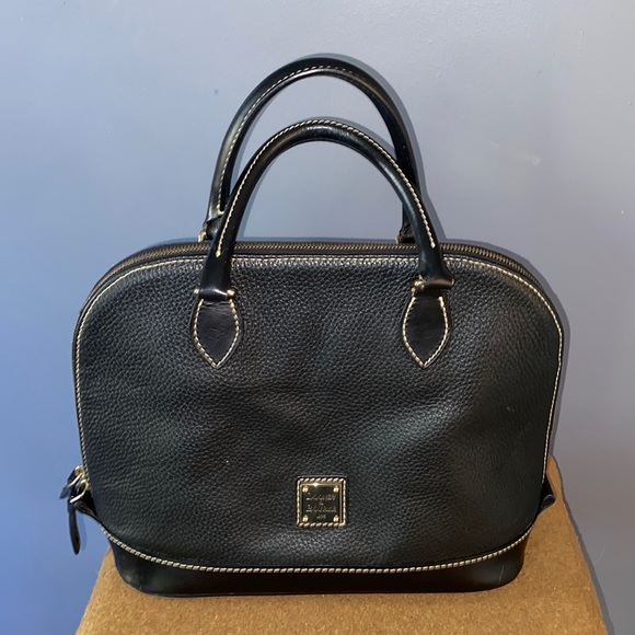 Dooney & Bourke Handbags - Dooney & Bourke handbag
